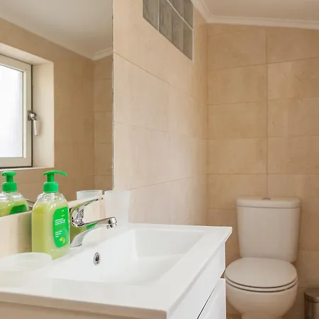 Principe Real 2 Bedrooms 2 Bathrooms, Air-con, Wi-fi, 3rd Floor 公寓