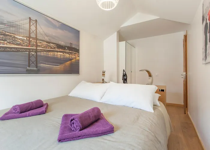 公寓 Principe Real 2 Bedrooms 2 Bathrooms, Air-con, Wi-fi, 3rd Floor *